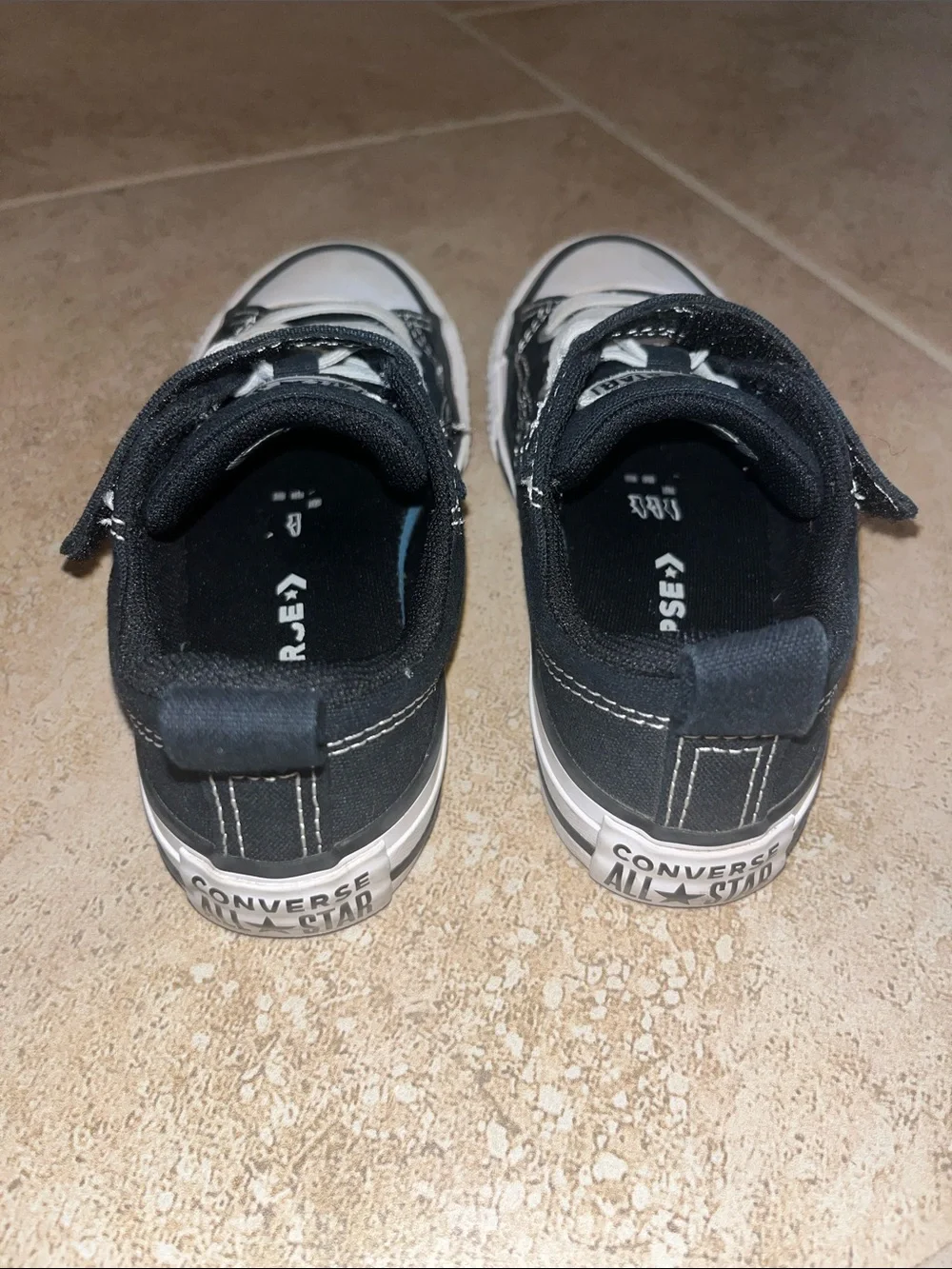Converse kids size-12.5